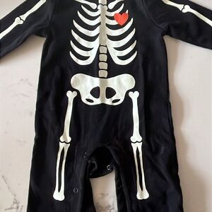 Skeleton Print Black Onesie 0-3 months